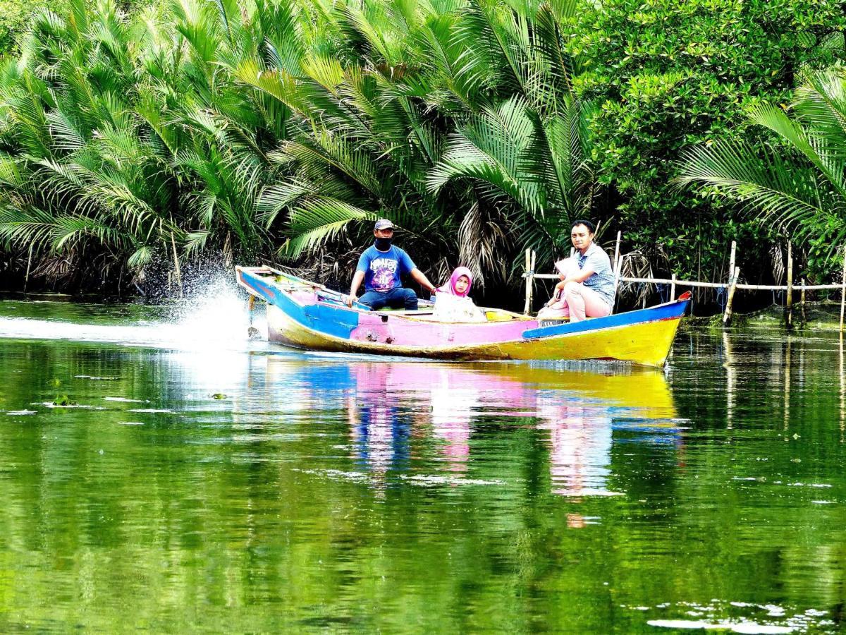 Kampoeng Karst Rammang Rammang Guest House Kasijala Exterior photo