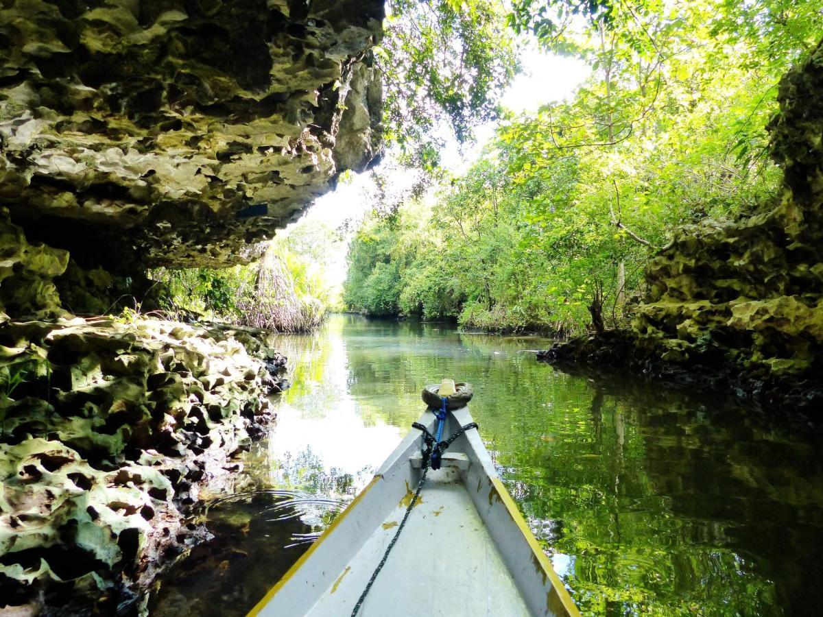 Kampoeng Karst Rammang Rammang Guest House Kasijala Exterior photo